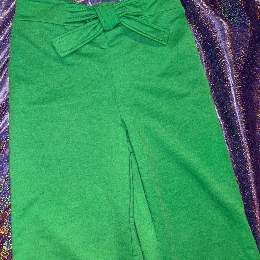 Girls Green Bearpaw Pants